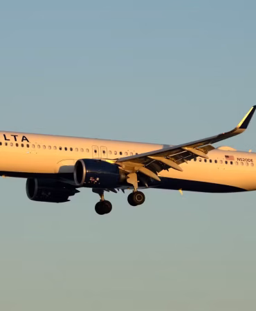 145e3776-e2af-4706-a445-baee649e3b10_n520de-delta-air-lines-airbus-a321-271nx-1