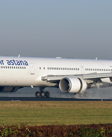 2fa29770-26bc-4581-ab65-4252fa67116b_Air_Astana_Boeing_767-300ER_Meulemans