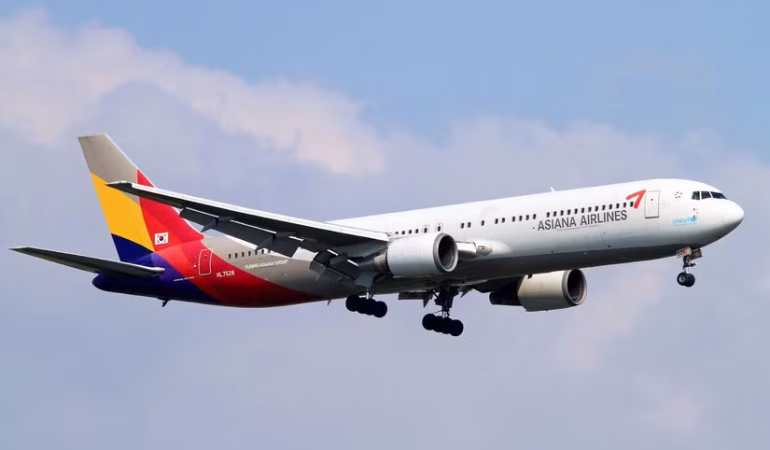 65c75188-43d0-4b5e-9707-c9f1201d9d6f_asiana-767-300-non-er