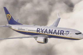 84e6e3ce-7ac5-4898-b32d-0a90507becac_ryanair-ei-ija-asobo-737-8max-8k-352750-1735584061-RZ4mu