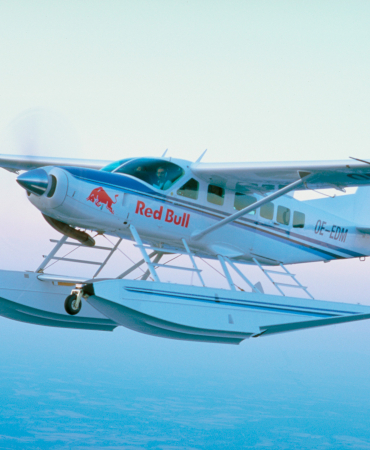 954c714f-1a5d-47dd-8c2e-747ca123e176_08_cessna_208_amphibian_caravan_the_flying_bulls