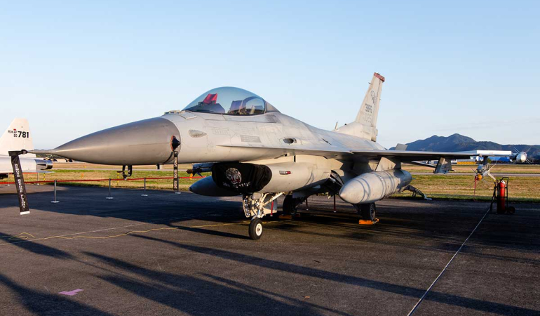 a4f518d4-822d-4cb8-9f8b-777e8bdd290a_Kai-F-16-Falcon-2