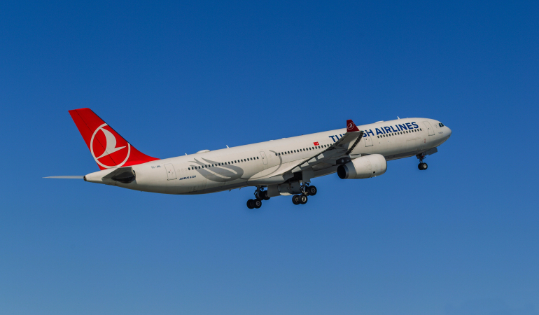 ae5c753f-efba-49ab-ad24-19f9d82f45df_1368646-A330-Turkish-Airlines-Airbus-Airplane-Passenger