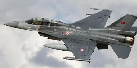 F16