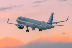 United Uçağı