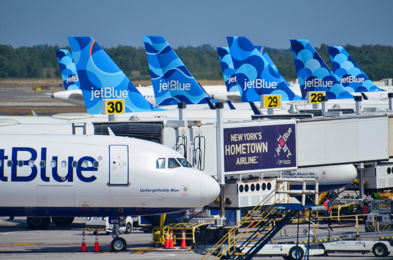 Jetblue kabin ekibinin acil çıkış kaydıraklarını yanlışlıkla açmasını önlemek için kapı prosedürünü değiştiriyor 1 JetBlue