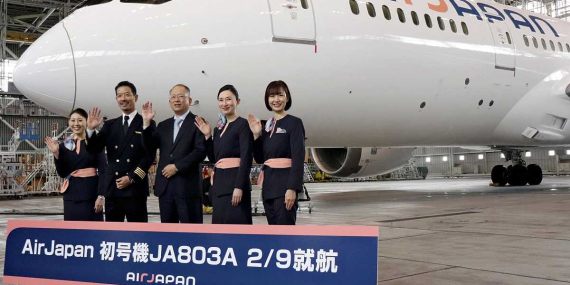 air-japan-0208