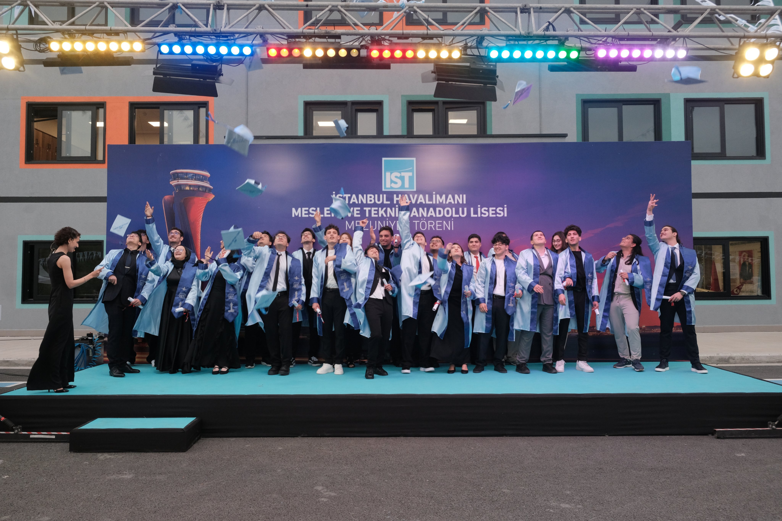 İstanbul Havalimanı Mesleki ve Teknik Anadolu Lisesi ilk mezunlarını verdi 3 20260606 113315 scaled