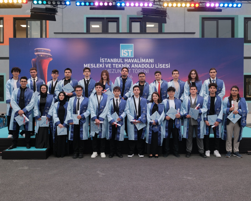 İstanbul Havalimanı Mesleki ve Teknik Anadolu Lisesi ilk mezunlarını verdi 2 20260606 113316 scaled e1780735114891
