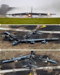 ABD'de B-52H Stratejik Bombardıman Uçağı düştü 1 20260616 063708