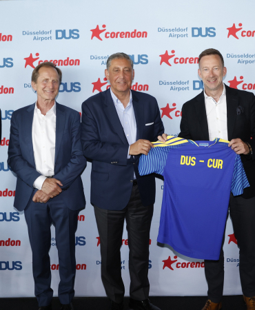 Christian Hein, Paul Schwaiger, Yıldıray Karaer, Lars Redeligx (DUS Airport CEO), Martin de Boer