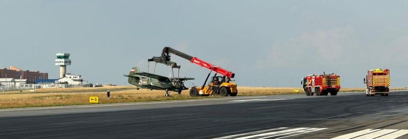 Tarihi An-2 uçağı Lüksemburg'ta inişte hasar gördü 2 IMG 20260622 203138 0652 e1782150286155