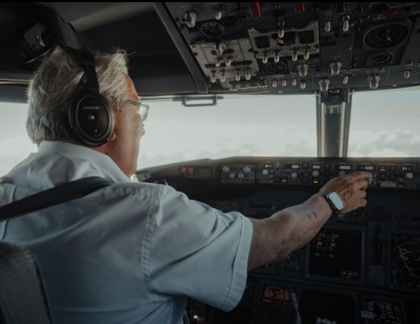SunExpress'te 10 bin uçuş saatini aşan kariyeri tamamlayan kaptan pilota veda 3 Screenshot 20260601 1710392