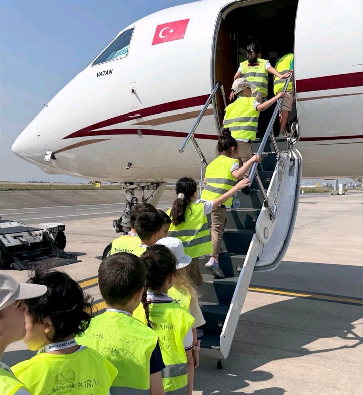 VatanJet'ten anaokulu öğrencilerine havalimanı gezisi 4 Screenshot 20260606 1358272
