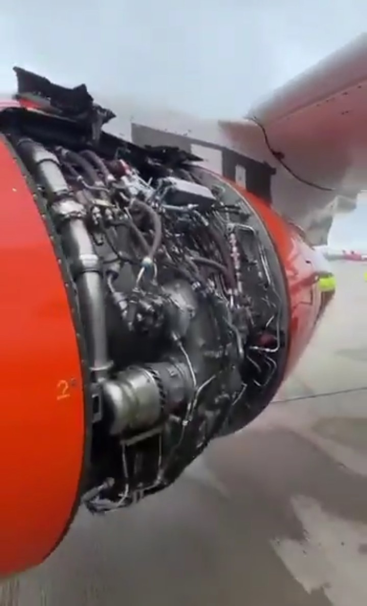 Rus Sukhoi Superjet 100 uçaklarında motor kaportası olayları endişe uyandırıyor 1 Screenshot 20260623 1306402 1