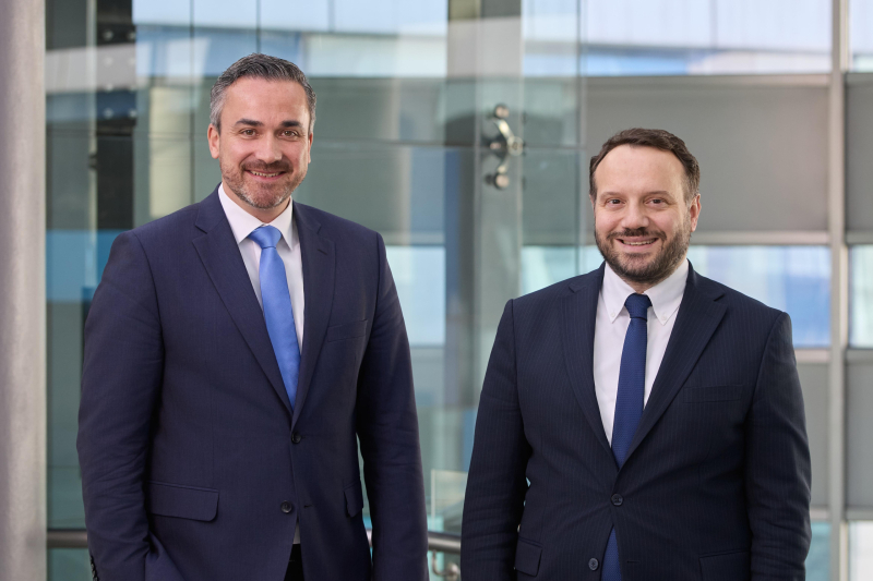 SunExpress’ten Antalya ve İzmir’e yaz sezonunda haftalık 1000 sefer 2 Soldan saga SunExpress CEOsu Marcus Schnabel SunExpress CEO Yardimcisi Tuncay Eminoglu scaled e1783328709546