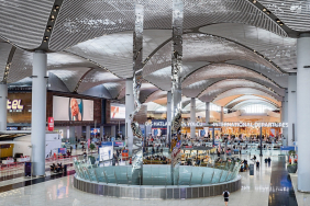 istanbul-havalimaninin-yeni-konugu-dis-hatlardaki-kinetik-heykel-djjs