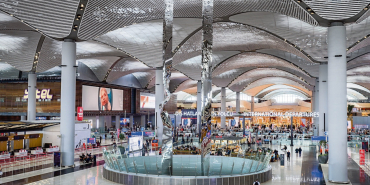 istanbul-havalimaninin-yeni-konugu-dis-hatlardaki-kinetik-heykel-djjs