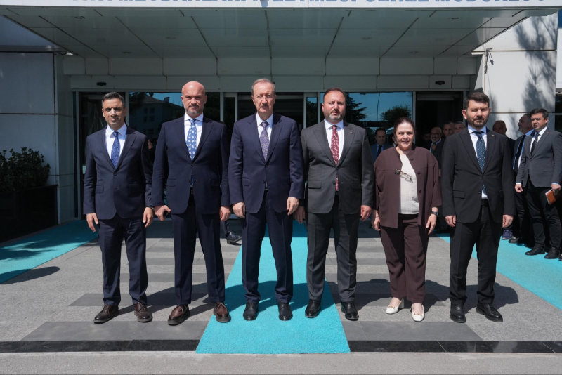DHMİ’de görev devir teslimi gerçekleştirildi 1 HRDqE9kWEAA3k b e1788192313295
