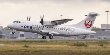 JAL-ATR-42-600-HAC-Oneworld-24111401-768x512