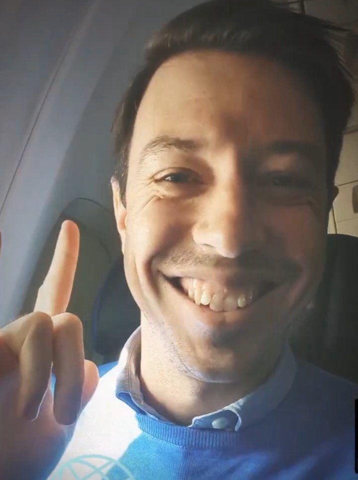 Eski kabin görevlisi sahte pilot kartıyla 3 ABD hava yolu şirketinden yüzlerce ücretsiz uçuş aldı 1 Screenshot 20260808 1946352
