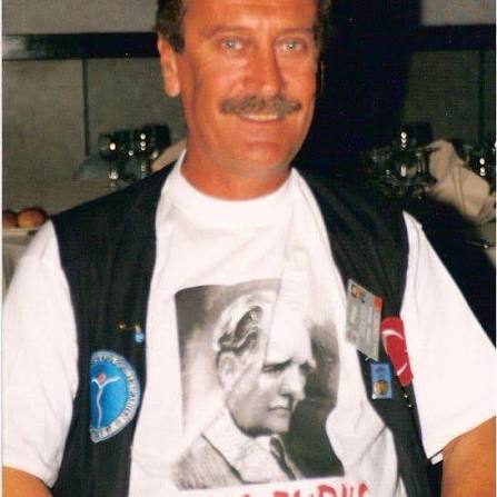 Türk havacılığının duayenlerinden Erdoğan Menekşe hayatını kaybetti 3 foto 2