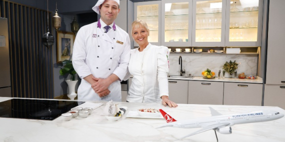 4.-Flying-Chef-de-Turkish-Airlines-en-el-programa-argentino-La-Noche-de-Mirtha.-Foto.-Another-Comp