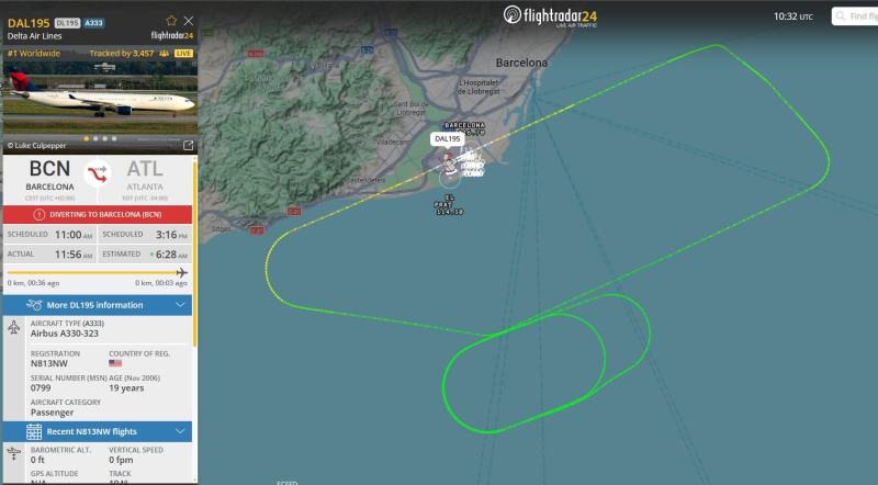 Delta'nın Airbus A330'u motor arızası nedeniyle Barcelona'ya geri döndü 1 HTGQsuSXcAAiuUr e1790410346803
