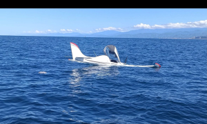 Rize açıklarında denize acil iniş yapan uçaktan 2 kişi sağ kurtarıldı 1 IMG 20260909 WA0005