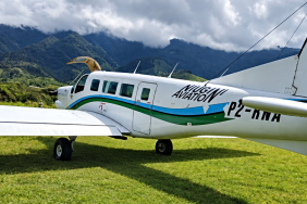 Niugini_Aviation_Services_P_750_STOL_P2-RNA