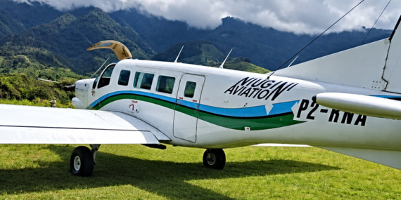 Niugini_Aviation_Services_P_750_STOL_P2-RNA