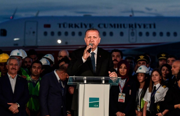 Cumhurbaşkanı Erdoğan'ın açılışını yaptığı İstanbul Havalimanı 4'ncü pisti hizmete girdi 1 Screenshot 20260918 1535172