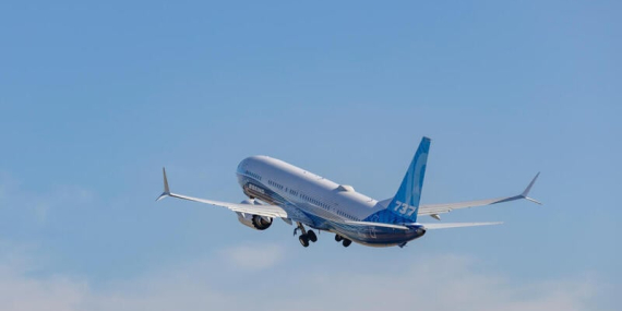 boeing_737-10_4