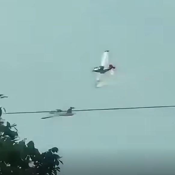 4 pilots died in training flight mishap in Batangas PH Air Force Courtesy Raoul Esperas 20261024 2026 10 24 15 27 55