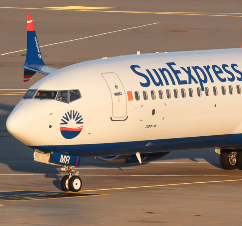 SunExpress uçağında hayat kurtarmak için zamanla yarıştılar 1 IMG 20261029 WA0000 e1793256806410
