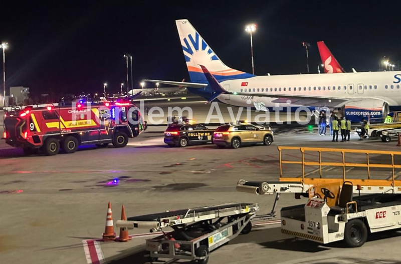 SunExpress uçağından Antalya Havalimanı'nda aprona yakıt döküldü 1 IMG 20261031 WA00042 e1793463563223