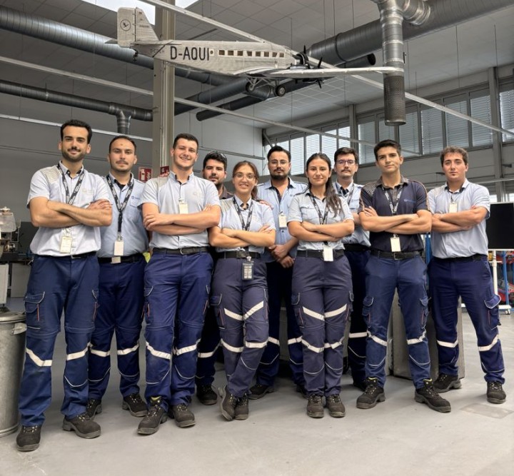 SunExpress’in 20 genç teknisyeni Almanya’da eğitim programını tamamladı 1 Screenshot 20261021 1315242