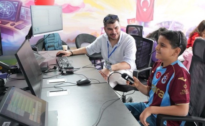 DHMİ Genel Müdürü Çakmak: Güçlü Türkiye'nin yolu bilim ve teknolojide kendi imkanlarımızı geliştirmekten geçiyor 4 Screenshot 20261024 2220592